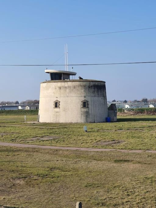 Awave From It All - Escape The City Life Jaywick Sands ภายนอก รูปภาพ